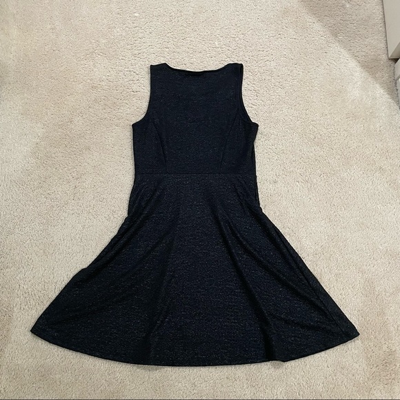 Apt 9 Versatile Sleeveless Black Dress Perfect for Work or Party Size Small - Picture 11 of 13